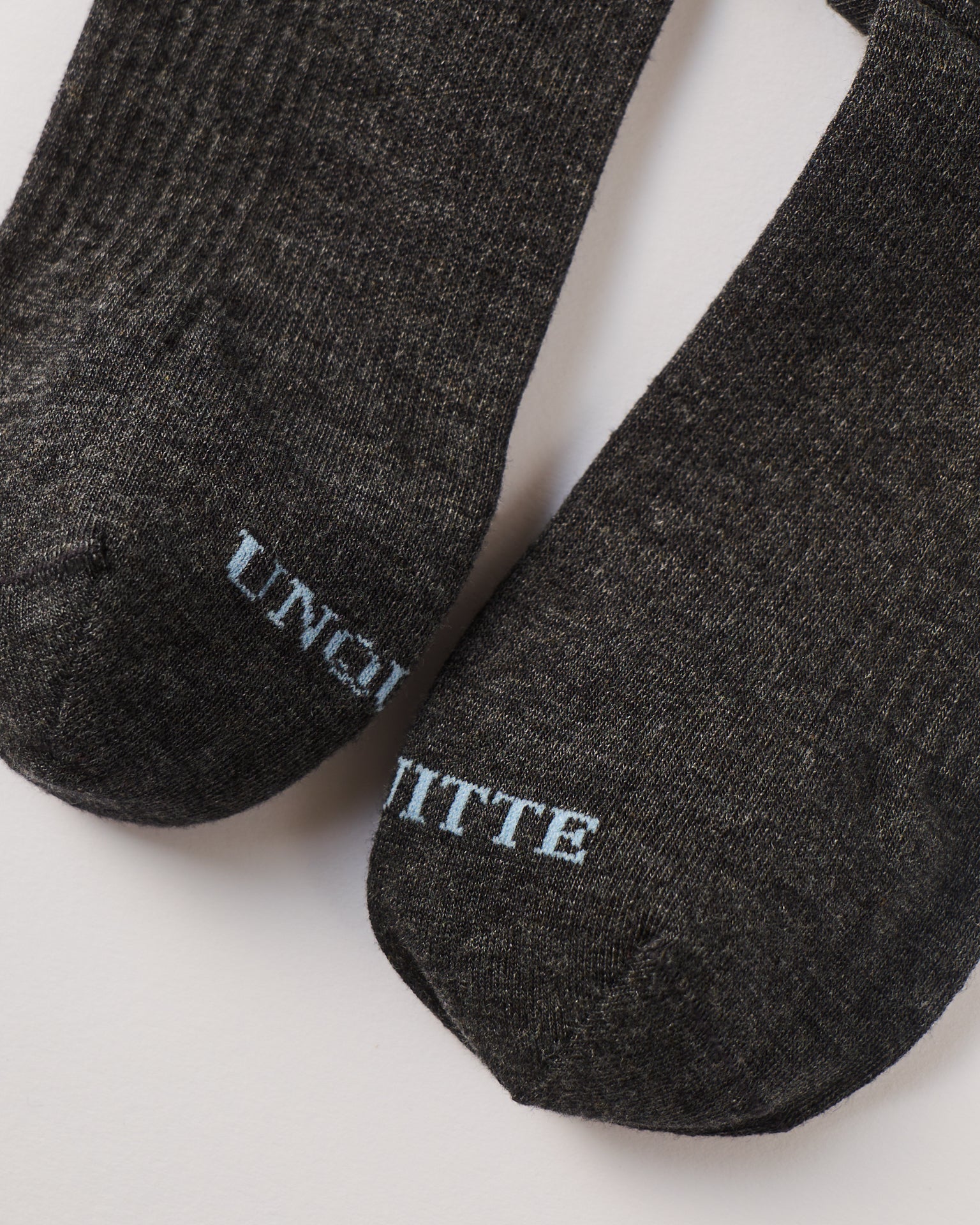[SET] elitude socks charcoal & black